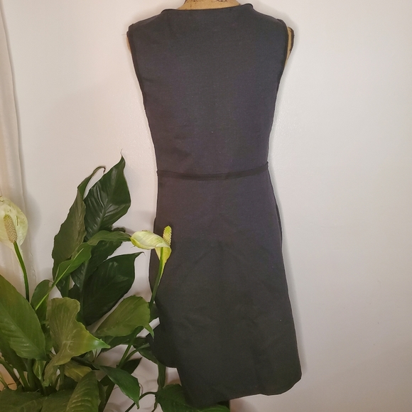 Max Studio Sleeveless Dress - Picture 3 of 4